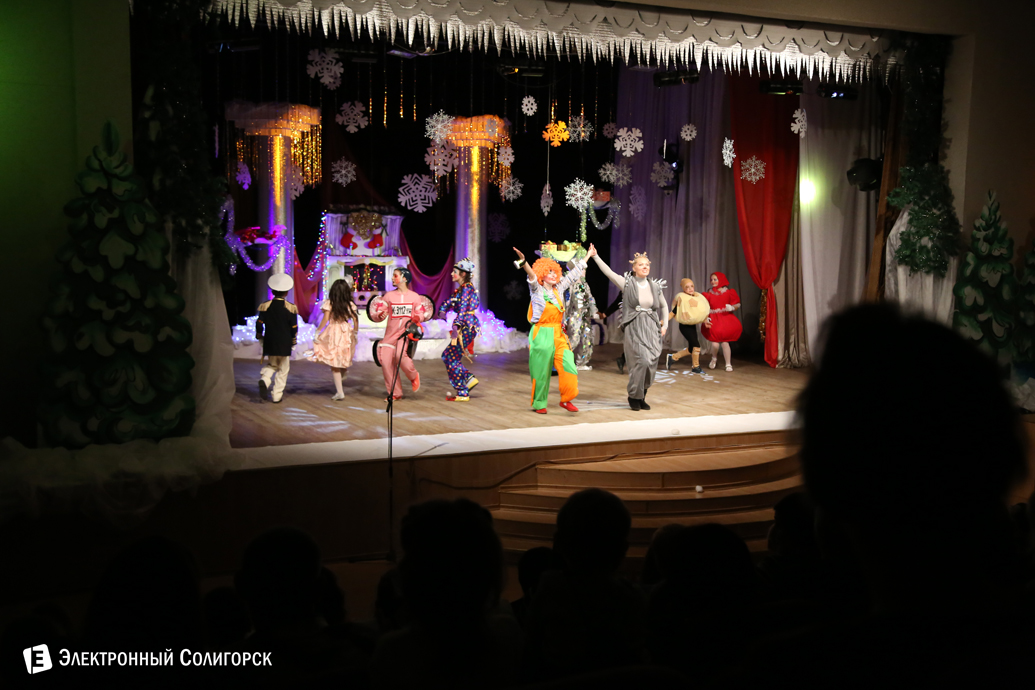 сказка в школе искусств, Солигорск, рождество