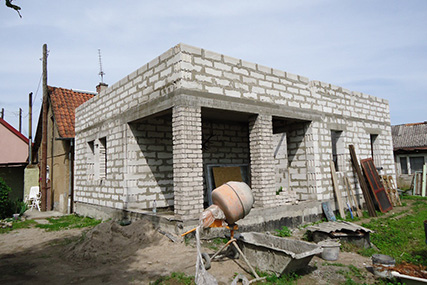 Кто может построить дом под ключ? А где приобрести строительные материалы в Солигорске? Составили список