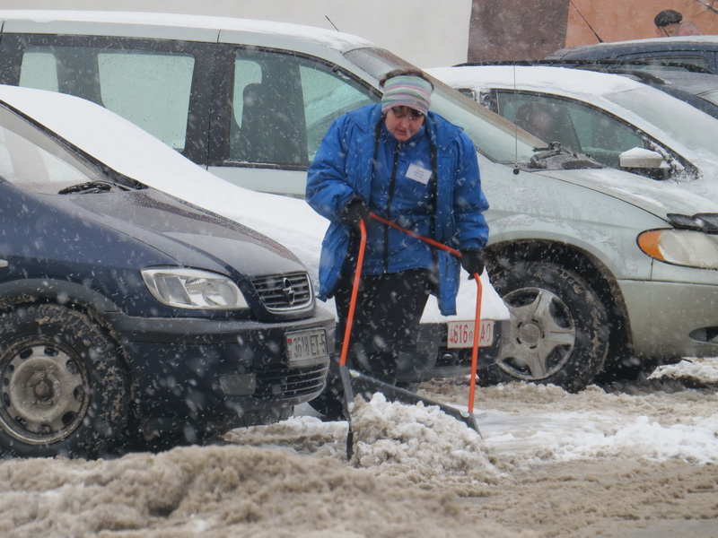 уборка снега в Солигорске
