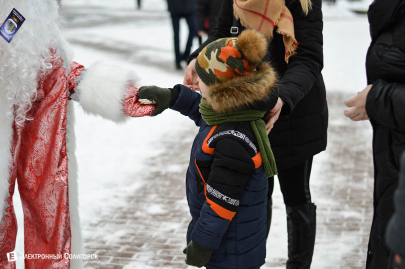 дед мороз авангард солигорск