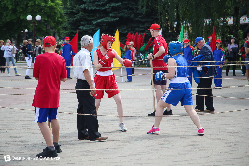 шествие спортсмены Солигорск