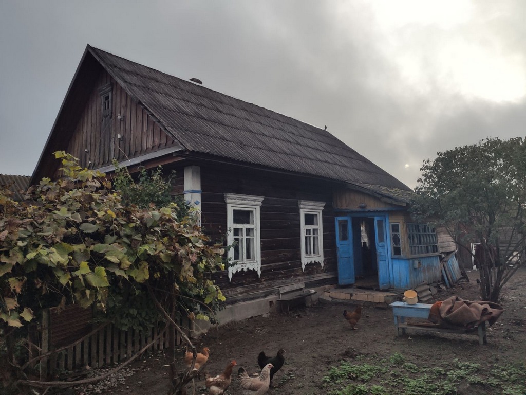 Дом в солигорском районе. Красная Слобода Солигорский район. Деревня октябрь Солигорского района. Пустующие дома в Солигорском районе. Д старые Терушки Солигорский район.