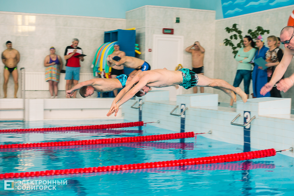 соревнования по плаванию