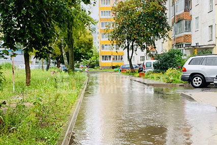 И дождь не страшен! Где в Солигорске отремонтируют “ливнёвки”?