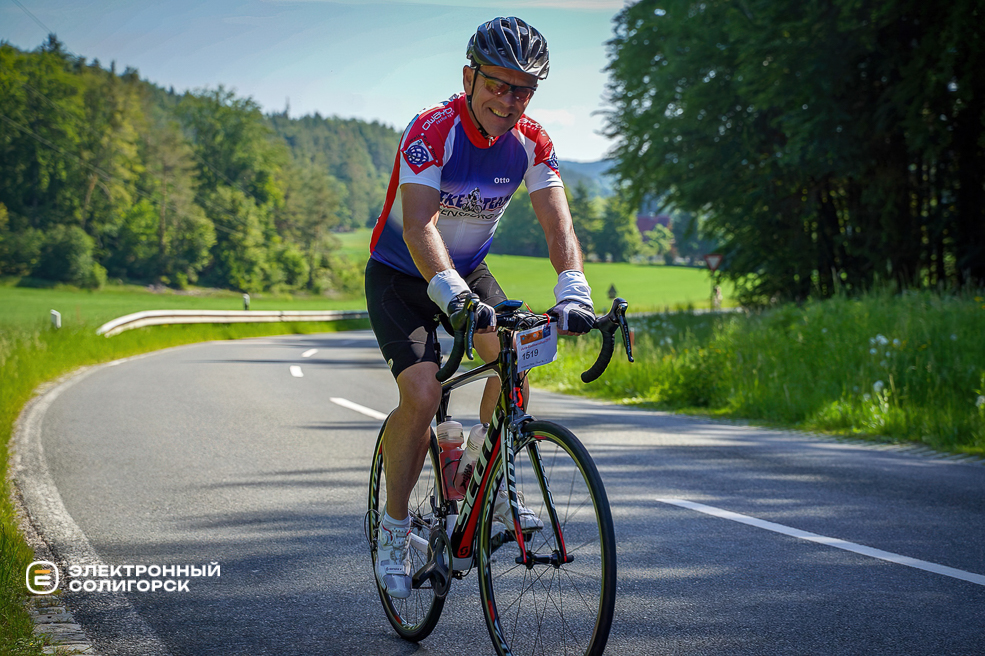 Велосипедистам по новым ПДД в Беларуси нужно спешиваться