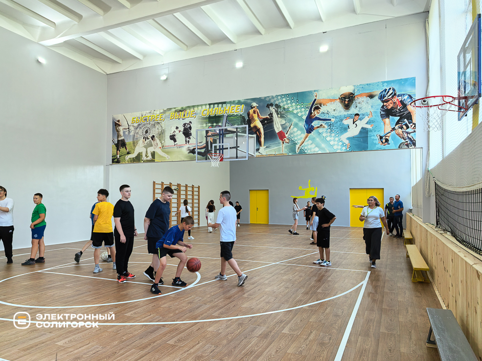 Урок физкультуры и баскетбольные баталии