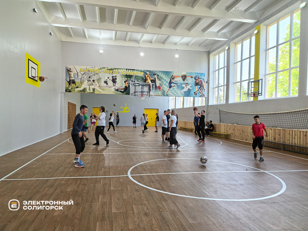 Урок физкультуры и баскетбольные баталии