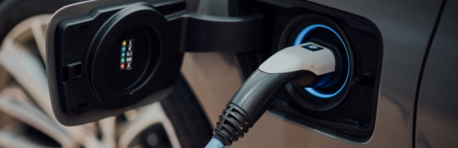 Электромобиль есть, а зарядить негде: солигорчанин поделился наболевшей проблемой