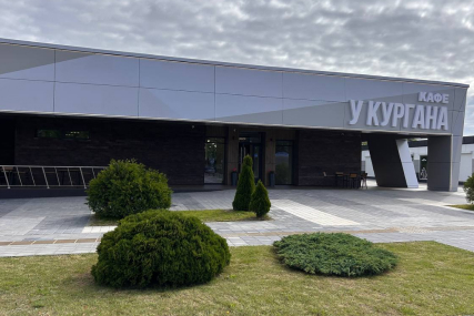 Торжественное открытие кафе "У Кургана": смотрите, каким оно стало после обновления