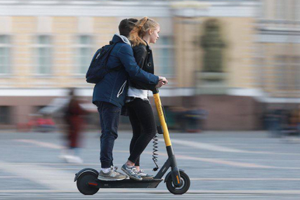 В одном из белорусских городов запретили электросамокаты. С чем это связано?