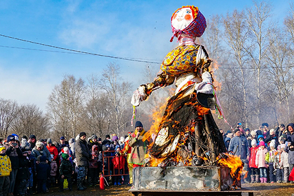 Блин за блином: все масленичные гуляния Солигорского района